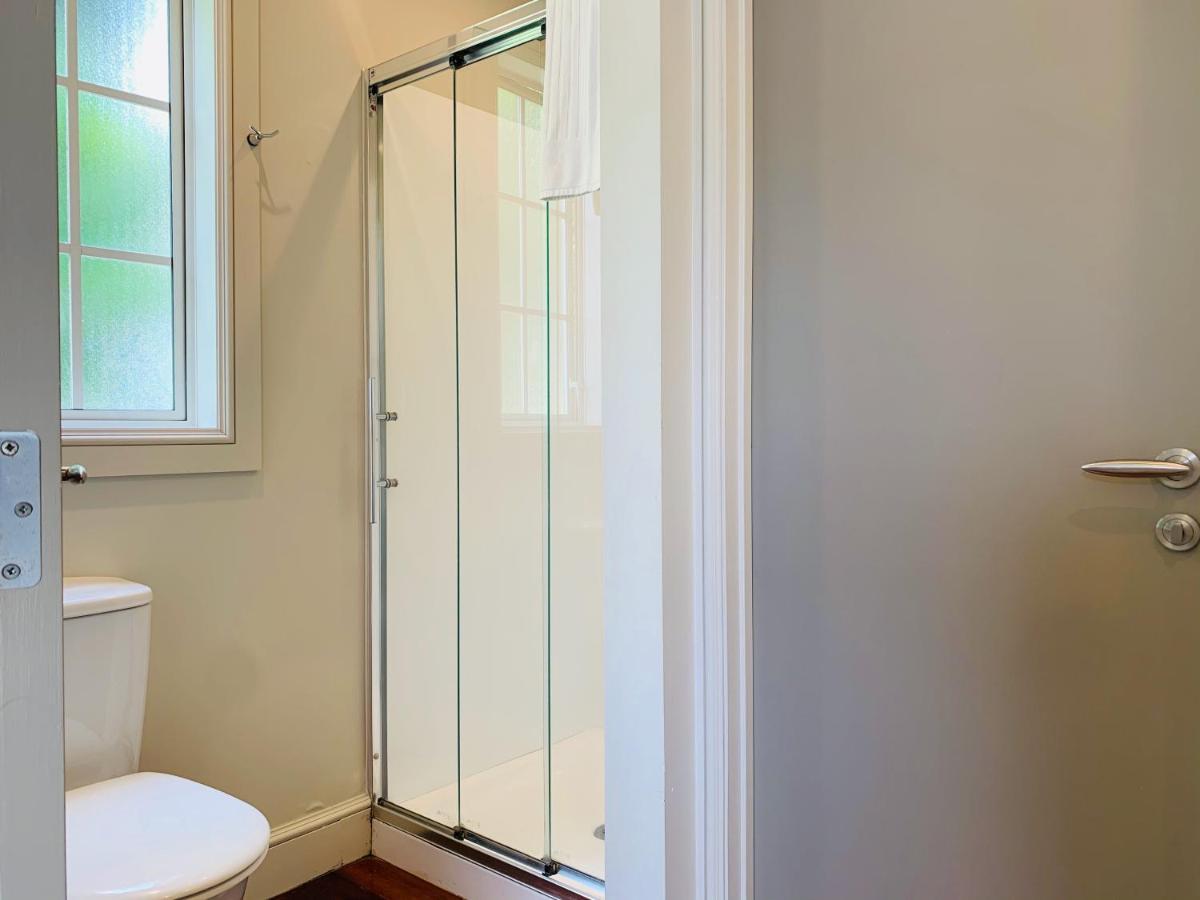 Tinkerbell Cottage 2-4 Bedroom- Russell Cottages Collection エクステリア 写真